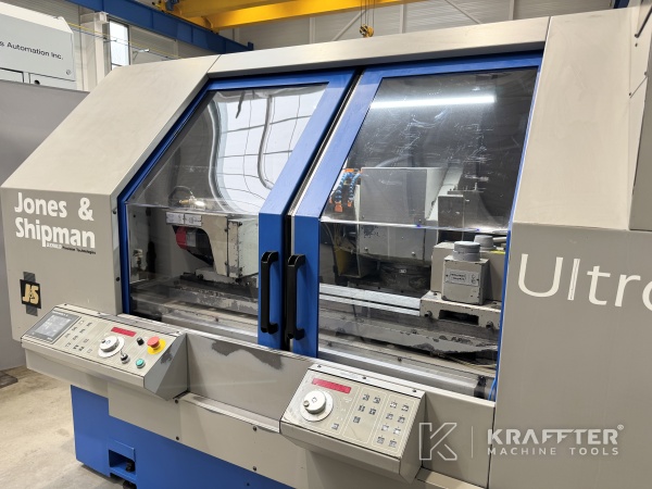 Rectifieuse cylindrique CNC à métaux d'occasion JONES & SHIPMAN Ultramat-X 90084