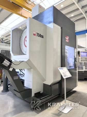 Centre d’usinage à métaux d'occasion HAAS UMC 750 SS axes 90145