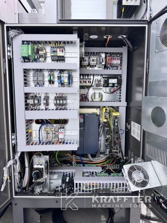 Armoire électrique industrielle sur AMADA Techster 106 90163