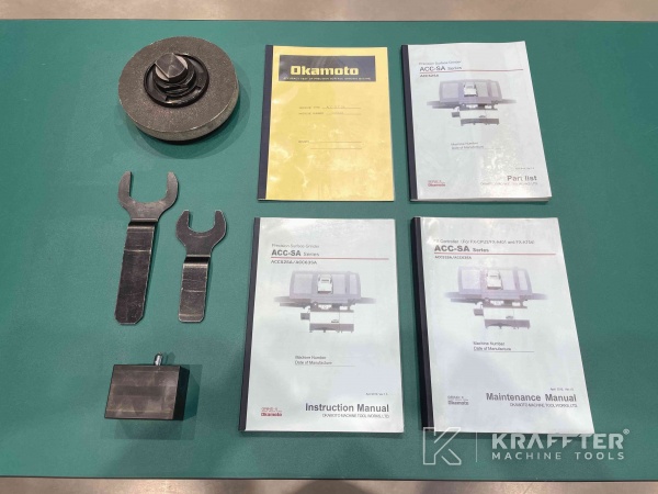 Accessoires, équipements et manuels d'utilisation d'une rectifieuse plane OKAMOTO ACC 52SA (27)