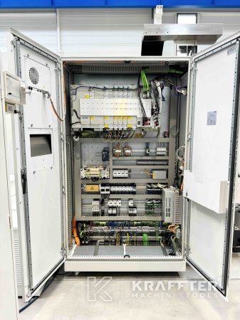 Armoire électrique sur Centre d'usinage universel Hermle C40U dynamic (93) - Kraffter
