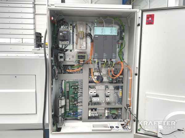 Armoire electrique Tour CNC par apprentissage ROMI C420 20689-995