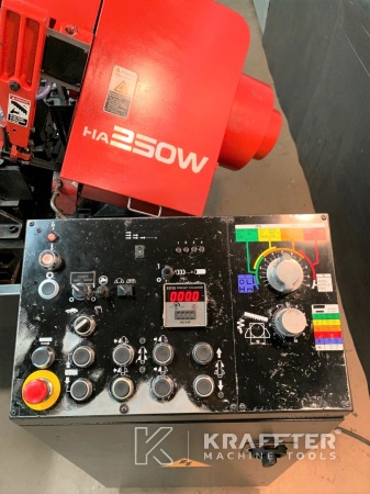 Scie à ruban automatique pour métaux AMADA HA 250 W (968) Machines outils d'occasion | Kraffter 