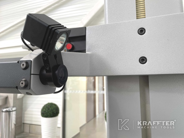 Vente de Banc de préréglage ZOLLER Smile 400 20690-017 Machines outils d'occasion - Kraffter