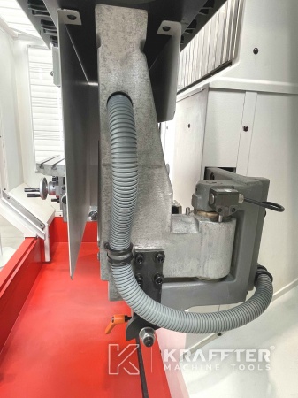 Centre d’usinage d'occasion HERMLE U 630 T 20689-999 à vendre