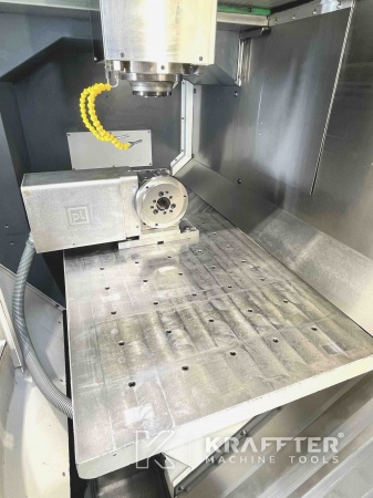 Centre d'usinage CNC pour mécanique de précision MIKRON HSM 800 (m41)