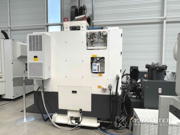 Machine-outil pour le fraisage HURON VX6 APC 90072