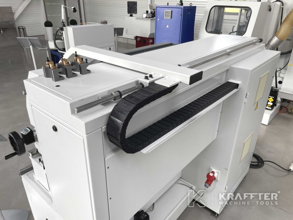 Machines industrielles pour le tournage Tour CNC par apprentissage DMT KERN CD 282 20689-993