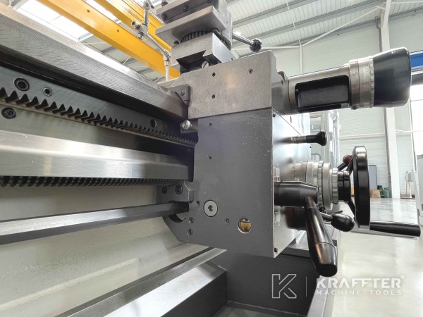 Tour conventionnel COLCHESTER MASTER VS 3250 20690-006 , KRAFFTER vendeur de machines outils d'occasion
