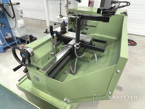 COLCHESTER Master VS 3250 (MO22) - Machines outils d'occasion | Kraffter