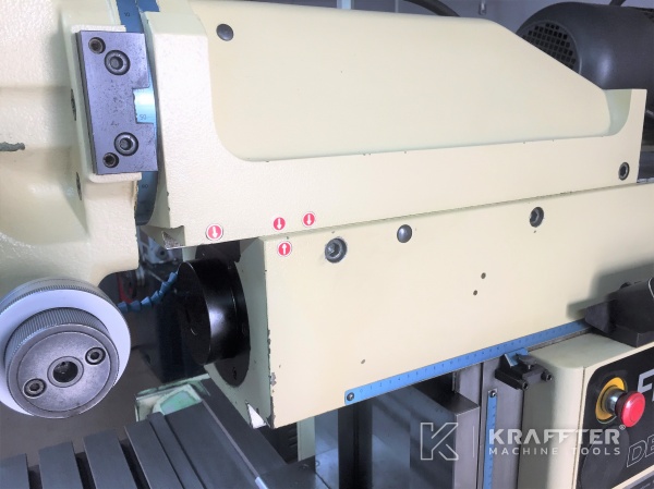 Fraiseuse conventionnelle à métaux d'occasion DECKEL FP4MK 20689-873