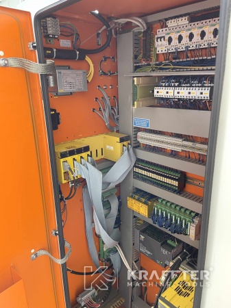 Armoire électrique industrielle sur STUDER eco650 90080