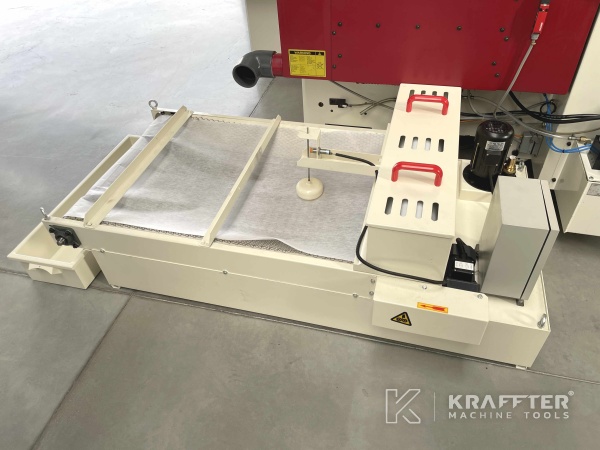 Rectifieuse cylindrique CNC à métaux d'occasion STUDER eco650 90080