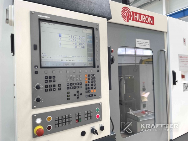 Machines industrielles pour opération de Fraisage HURON VX6 APC 90072