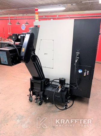 Tour CNC à métaux d'occasion HURCO TM6 2 axes 20689-940