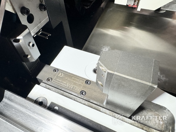 MIKRON UCP 600 Vario 90074 revente et expédition dans le monde entier
