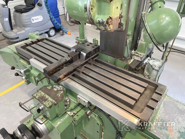 Fraiseuse conventionnelle à métaux d'occasion ERNAULT SOMUA Z 1 C 3 axes 20690-010