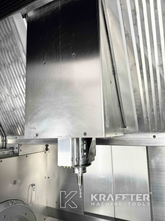 Achat et vente dans le monde entier de Centre d'usinage vertical d'occasion Hermle C 30 U dynamic (86)