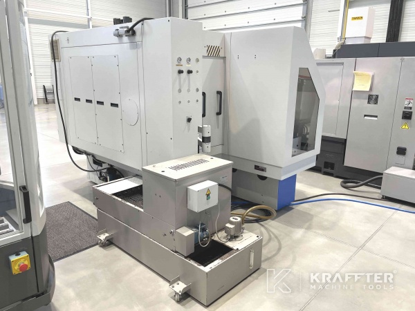 Rectifieuse cylindrique CNC JONES & SHIPMAN Ultramat Easy 650 20690-005 Machines outils d'occasion