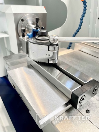 Machines industrielles pour opération de Tournage SCHAUBLIN 102 TM-CNC 90075