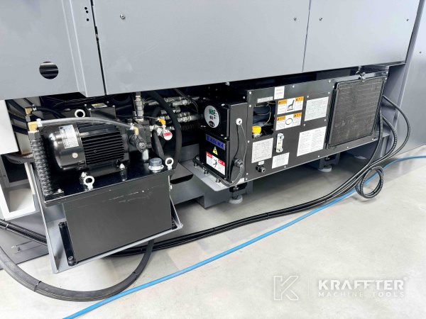 Achat et vente dans le monde entier de Tour CNC TAKISAWA TS-4000 YS 90081
