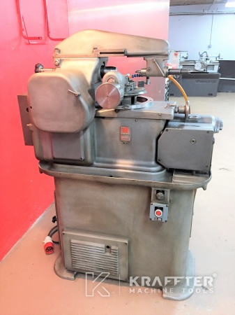 Tailleuse à fraise-mère à métaux pour mécanique de précision MIKRON 102.05 MPS 20689-876