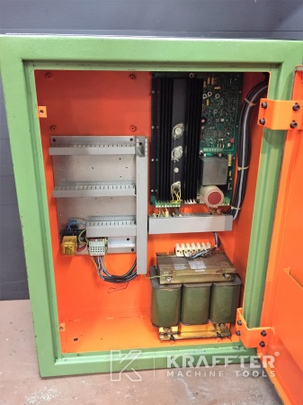 Armoire électrique pour machine industrielle MIKRON WF 3 SA 20689-909
