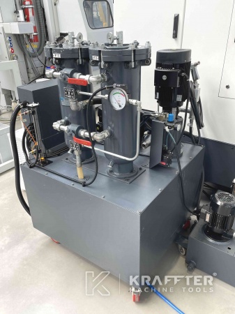 Machine outils occasion à vendre HURON VX6 APC 90072 3 axes chez KRAFFTER