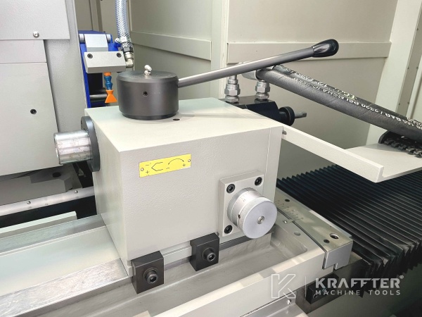 Rectifieuse cylindrique CNC d'occasion GER C-1000 CNC 90088 destockage France, Europe et International