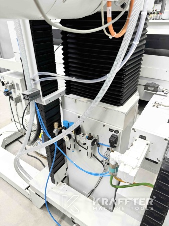 Rectifieuse plane CNC de précision JUNG JE 525 P 90091 chez Kraffter Machine Tools