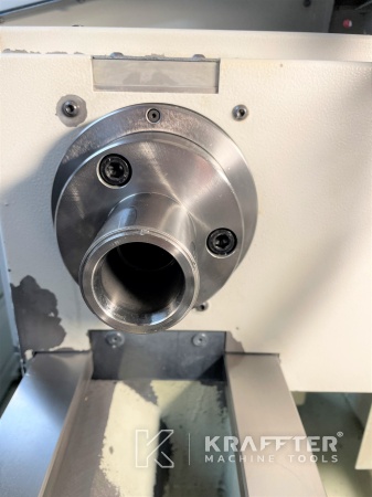 Tour de haute précision SCHAUBLIN 125 R-TM 20689-981 chez Kraffter Machine Tools