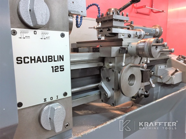Machines industrielles pour le tournage Tour conventionnel SCHAUBLIN 125 B 20689-889