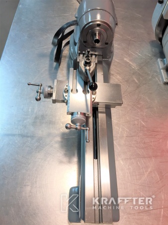 Tour de precision de seconde main SCHAUBLIN 70 20689-920 Machine outil d'occasion