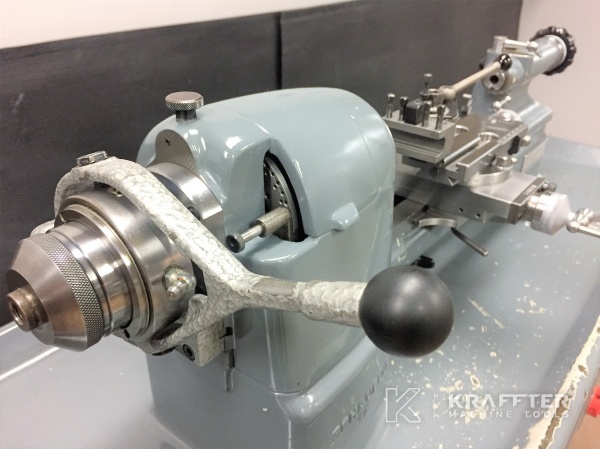 Machines industrielles pour opération de Tournage SCHAUBLIN 70 20689-923