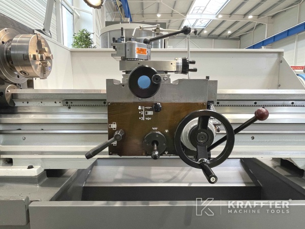Tour conventionnel COLCHESTER Master VS 3250 (MO6) Machines outils d'occasion | Kraffter