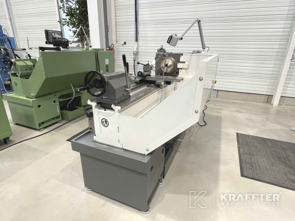 Machine-outil pour le tournage COLCHESTER MASTER VS 3250 20690-006