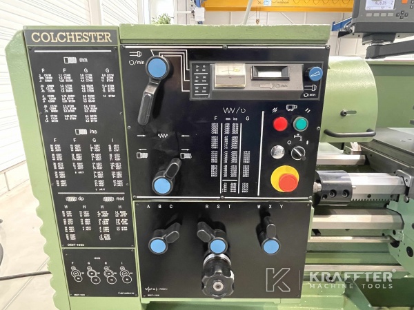 Tour de precision de seconde main COLCHESTER MASTER VS 3250 20690-022 Machine outil d'occasion